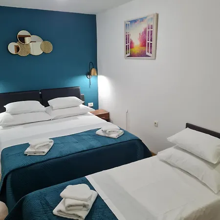 Inchy - In The Center Of Diocletian's Palace Guest house