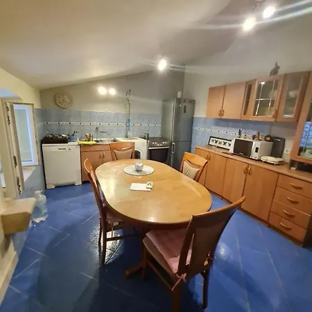 Inchy - In The Center Of Diocletian's Palace Гостьовий будинок Спліт