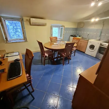 Inchy - In The Center Of Diocletian's Palace 4*