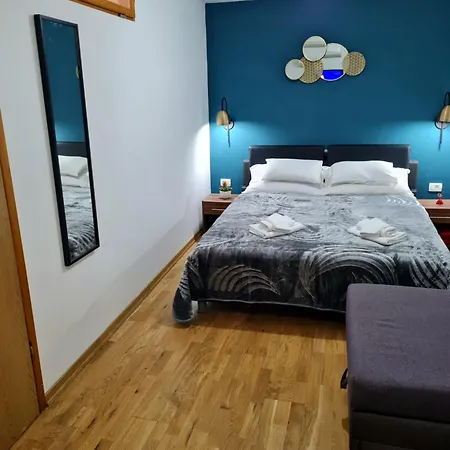 Гостьовий будинок Inchy - In The Center Of Diocletian's Palace 4*