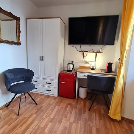 Inchy - In The Center Of Diocletian's Palace