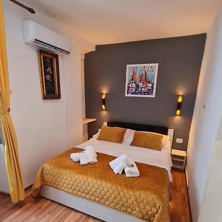 Inchy - In The Center Of Diocletian's Palace Гостевой дом Сплит