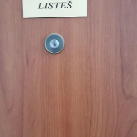 Gæstehus Inchy 4*