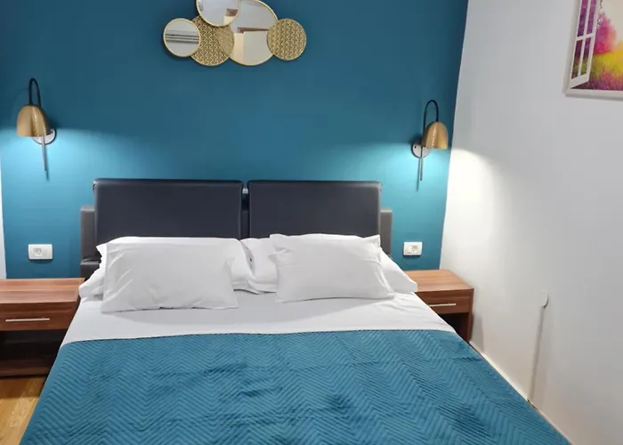 Maison d'hôtes Inchy - In The Center Of Diocletian's Palace 4*