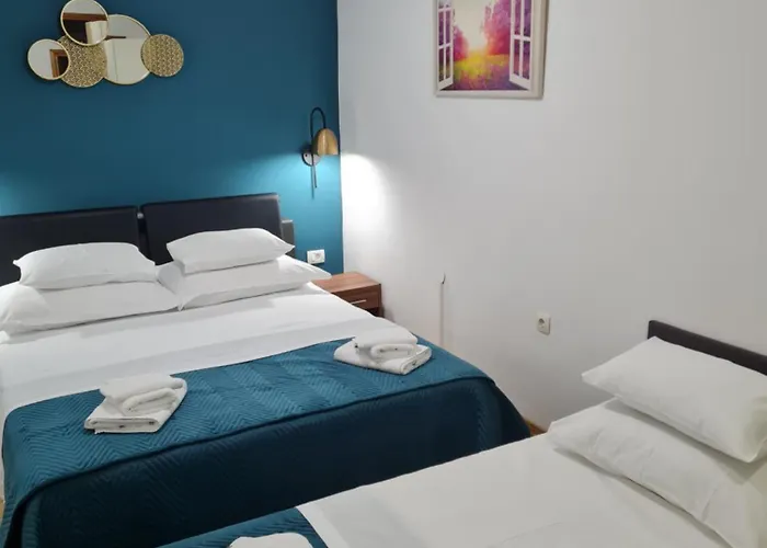 Inchy - In The Center Of Diocletian's Palace Guest house