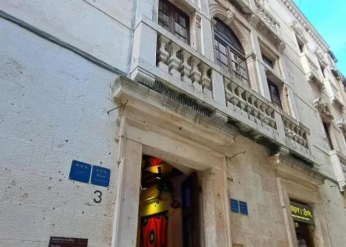 Inchy - In The Center Of Diocletian's Palace 4*