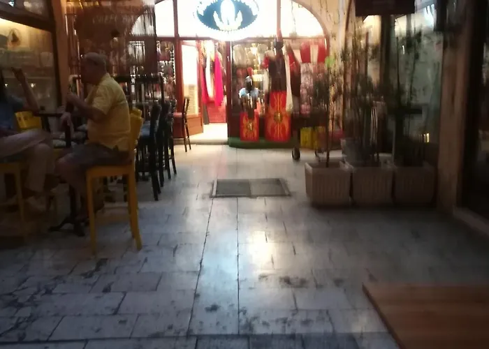 Inchy - In The Center Of Diocletian's Palace Guest house 4*