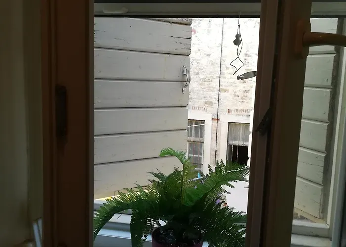 Inchy - In The Center Of Diocletian's Palace Guest house Split