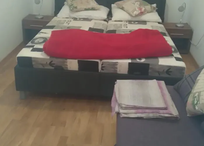 Inchy - In The Center Of Diocletian's Palace 4*